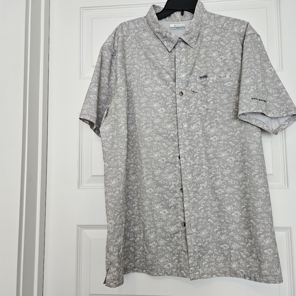 Columbia PFG gray & white XL